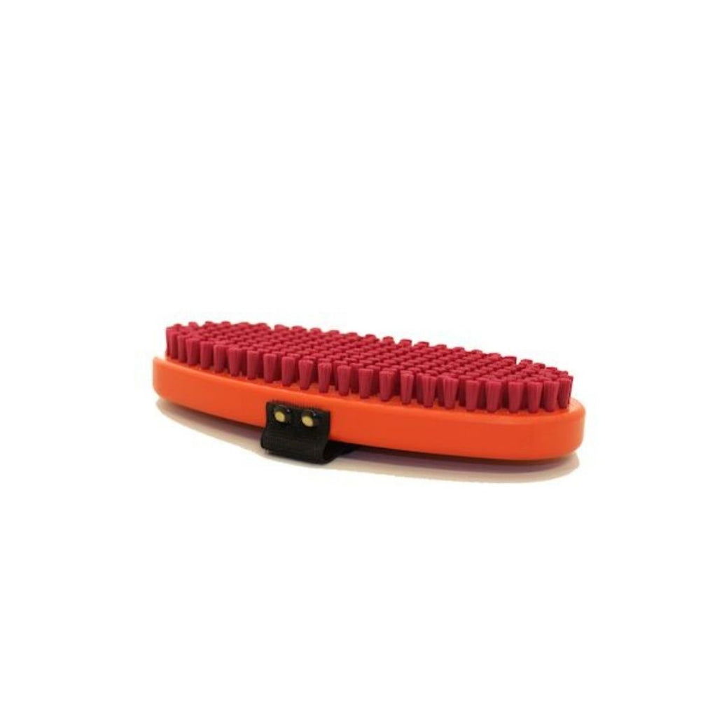 Swix Oval Fine Red Nylon Brush - T0190O